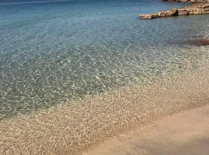 Théa Lassi 2 Bedroom Apartment, First Floor Argostoli (Kefalonia)