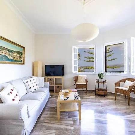 Thea Lassi 2 Bedroom Apartment, First Floor شقة أرغوستولي