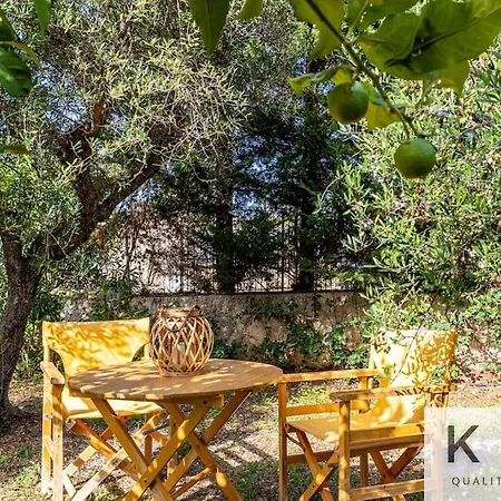 Thea Lassi 2 Bedroom Apartment, First Floor Daire Argostolion